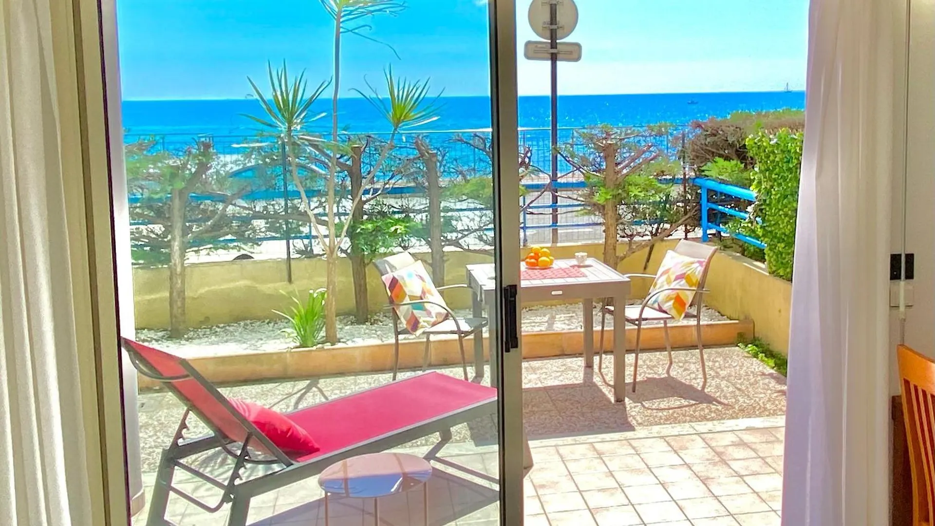 Lägenhet Beach And Sea View Roquebrune-Cap-Martin